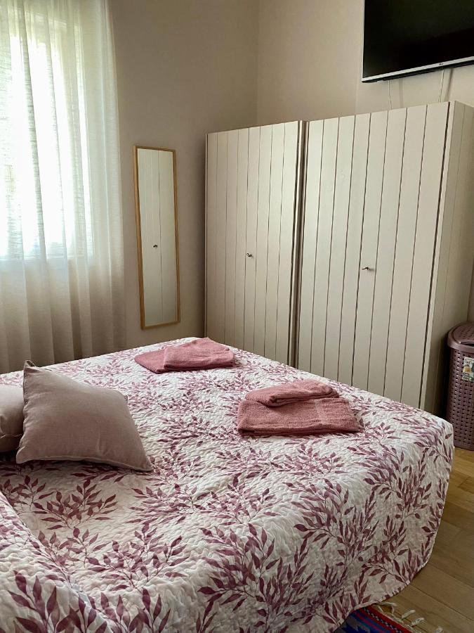 Residenza Palmira Bardolino Apartment Calmasino Ngoại thất bức ảnh